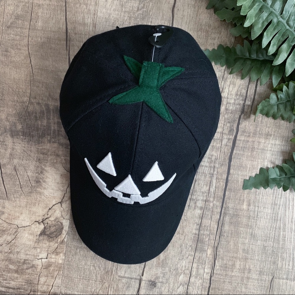 Anna & Ava Black Pumpkin Face Hat - Picture 3 of 5